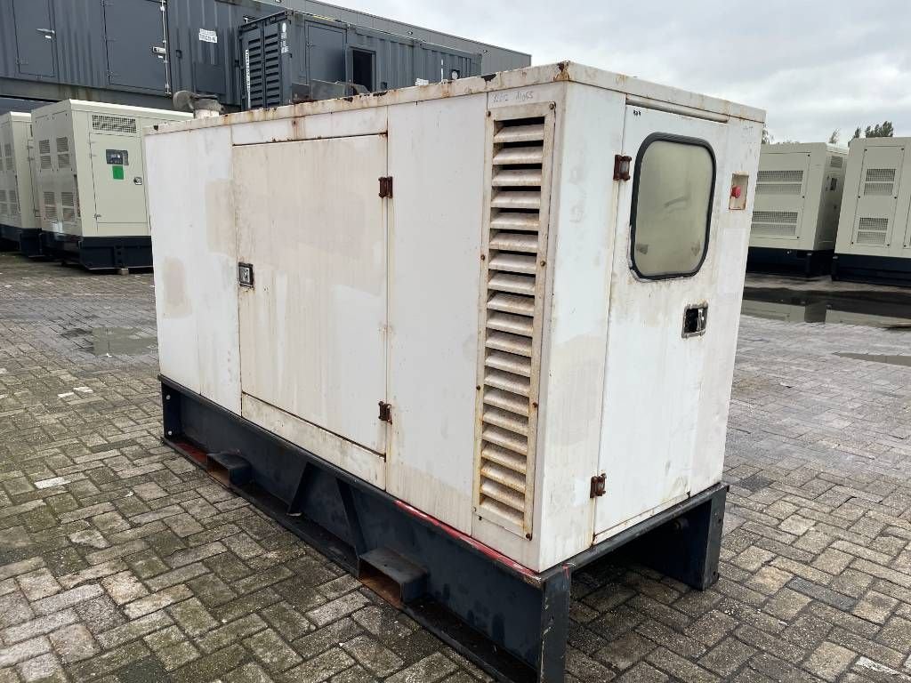 Notstromaggregat typu Iveco F4GE0455C-F650 - 60 kVA Generator - DPX-12612, Gebrauchtmaschine v Oudenbosch (Obrázek 2)