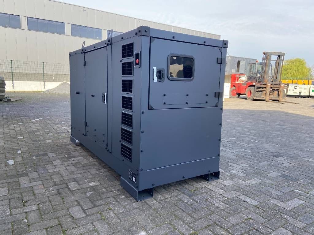 Notstromaggregat del tipo Iveco NEF45SM2 - 88 kVA Generator - DPX-17551, Neumaschine en Oudenbosch (Imagen 2)