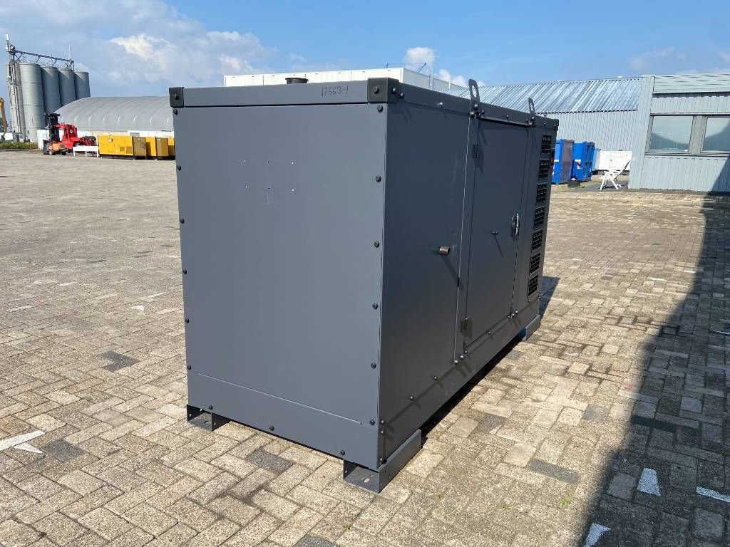 Notstromaggregat des Typs Iveco NEF45TM3 - 136 kVA Generator - DPX-17553, Neumaschine in Oudenbosch (Bild 3)