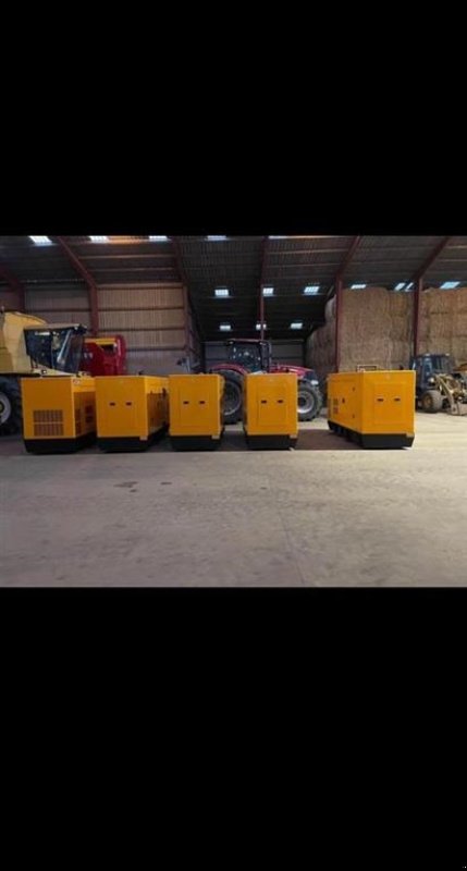 Notstromaggregat van het type JCB NY  JCB  strømgenerator 90kw 115kw og 140kw, Gebrauchtmaschine in Bylderup-Bov (Foto 3)