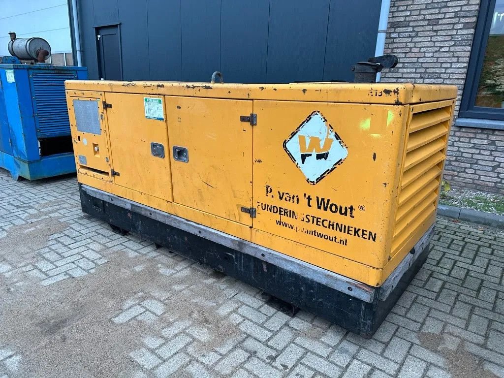 Notstromaggregat del tipo John Deere 6068 TF 258 Mecc Alte Spa 130 kVA Silent generatorset, Gebrauchtmaschine In VEEN (Immagine 5)