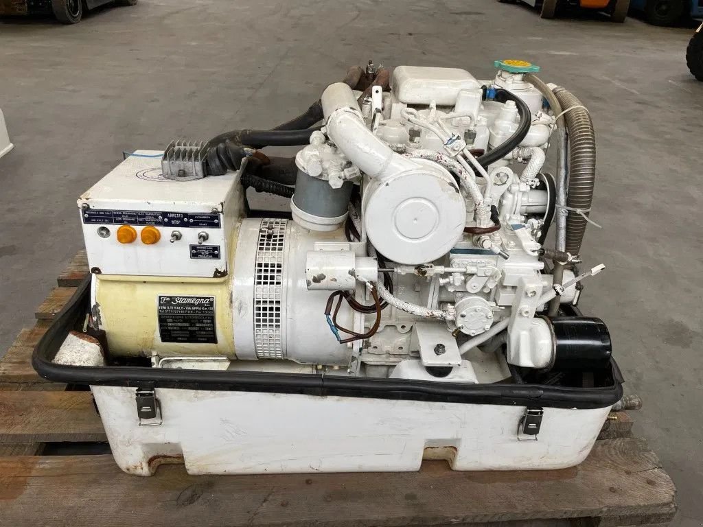 Notstromaggregat del tipo Kubota D600 - 8 kVA Marine generatorset, Gebrauchtmaschine en VEEN (Imagen 8)