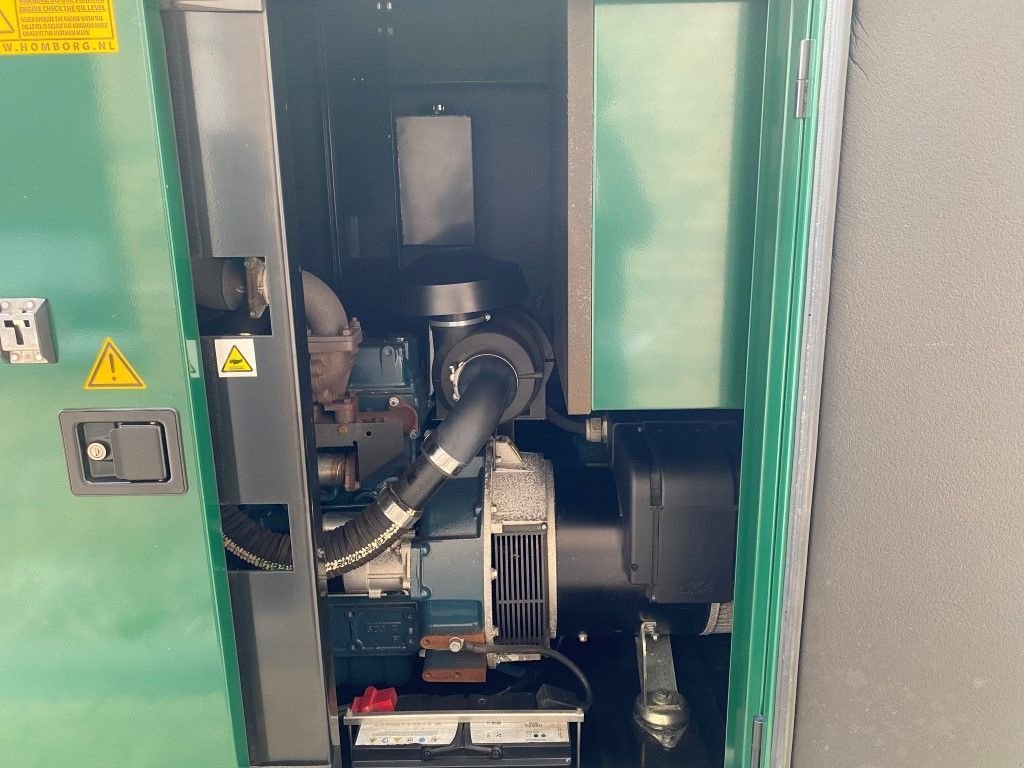 Notstromaggregat от тип Kubota Europower EPUS 44 TDE 40 kVA Supersilent Rental Stage 3A generat, Gebrauchtmaschine в VEEN (Снимка 11)