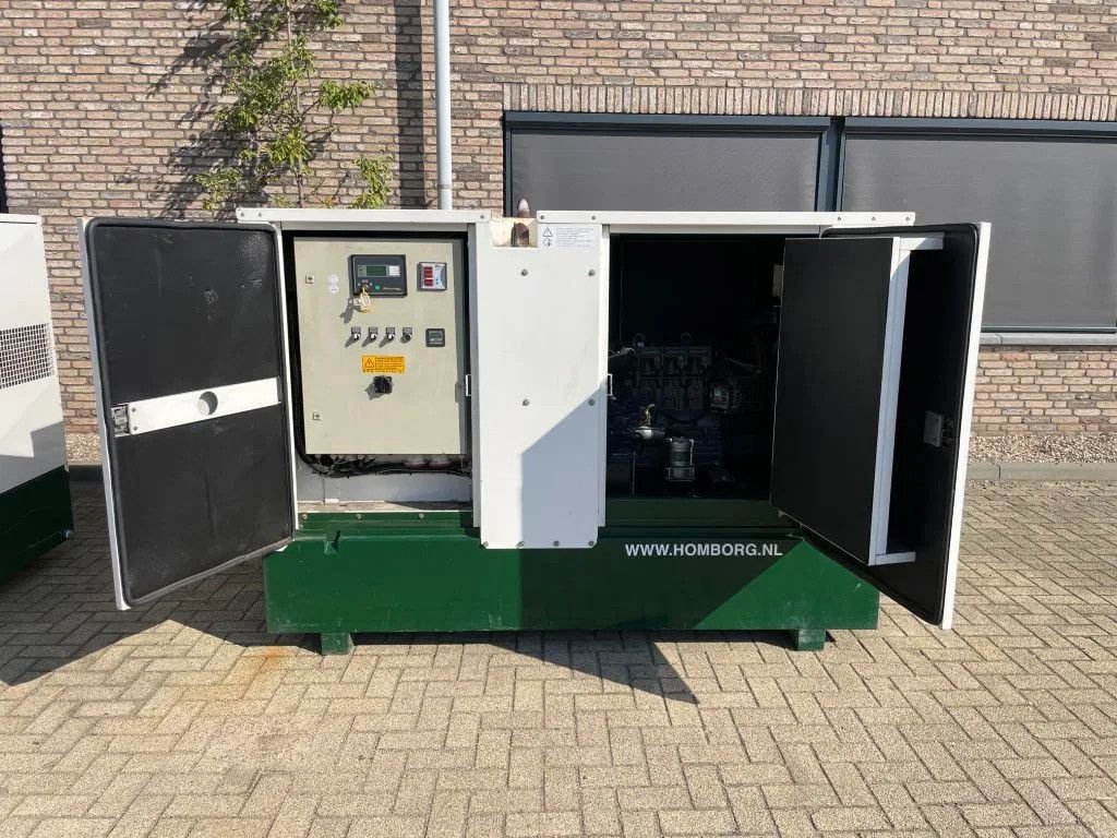 Notstromaggregat van het type Lister Hybride powerpack 16 kVA + 1500Ah batterypack (NEW!!!), Gebrauchtmaschine in VEEN (Foto 4)