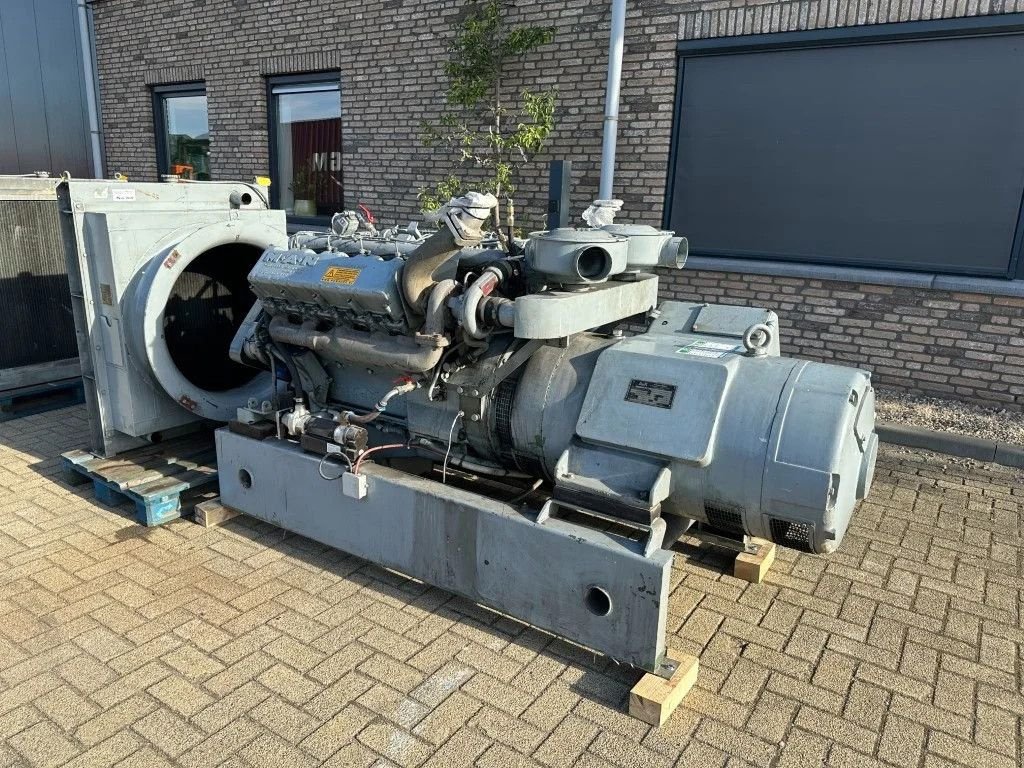 Notstromaggregat des Typs MAN D2858 MT AvK 250 kVA Noodstroom generatorset ex Emergency, Gebrauchtmaschine in VEEN (Bild 3)