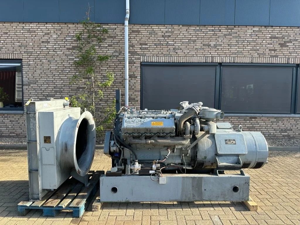 Notstromaggregat del tipo MAN D2858 MT AvK 250 kVA Noodstroom generatorset ex Emergency, Gebrauchtmaschine en VEEN (Imagen 1)