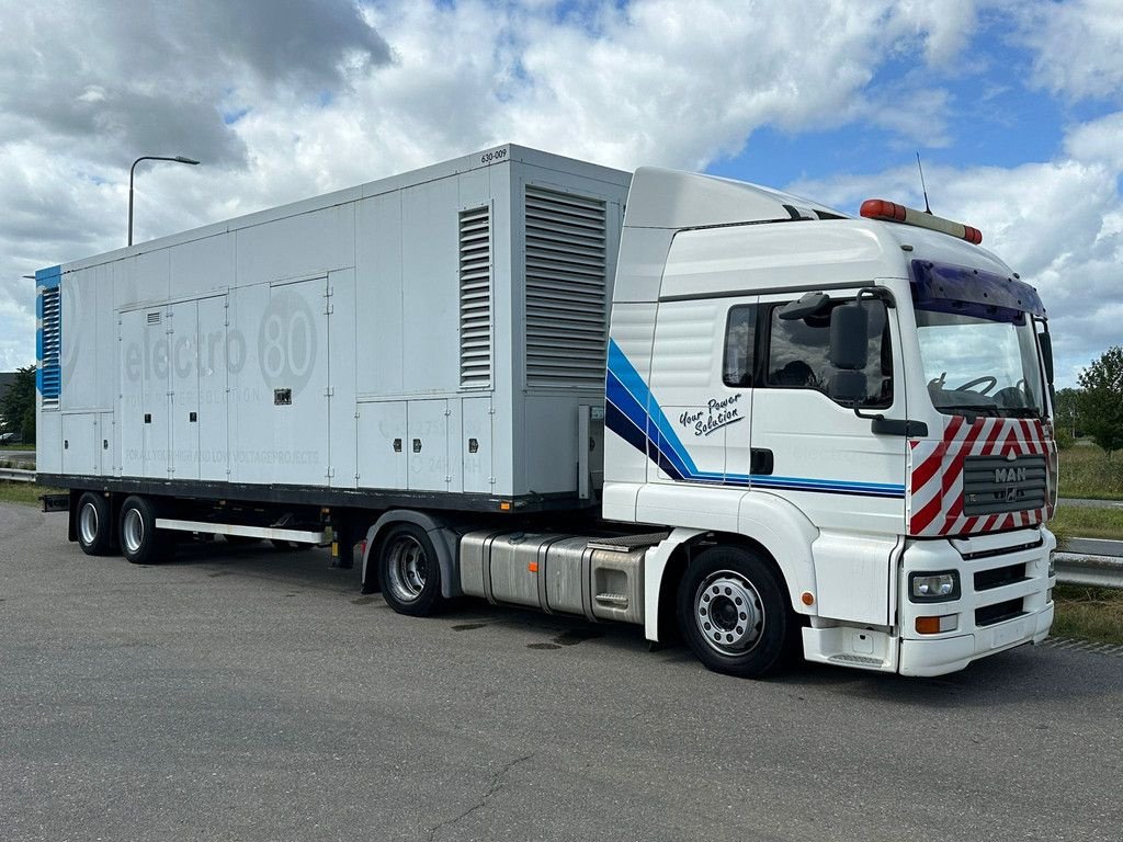 Notstromaggregat типа MAN TGA18.430 4x2 Tractor Head + 635 kVA Silent generator on tra, Gebrauchtmaschine в Velddriel (Фотография 7)