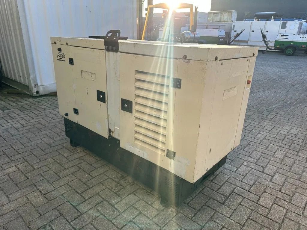 Notstromaggregat от тип Mitsubishi S4Q Fogo Mecc Alte Spa 20 kVA Silent generatorset, Gebrauchtmaschine в VEEN (Снимка 11)