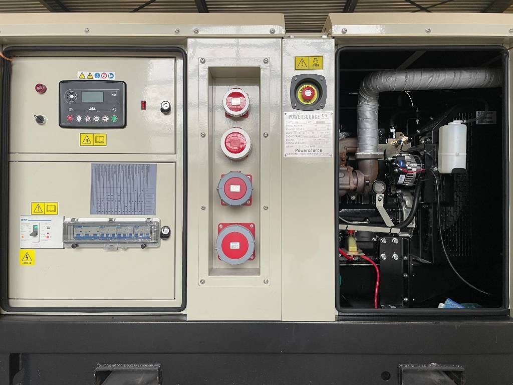 Notstromaggregat Türe ait Perkins 1104A-44TG2 - 88 kVA Generator - DPX-19805, Neumaschine içinde Oudenbosch (resim 8)