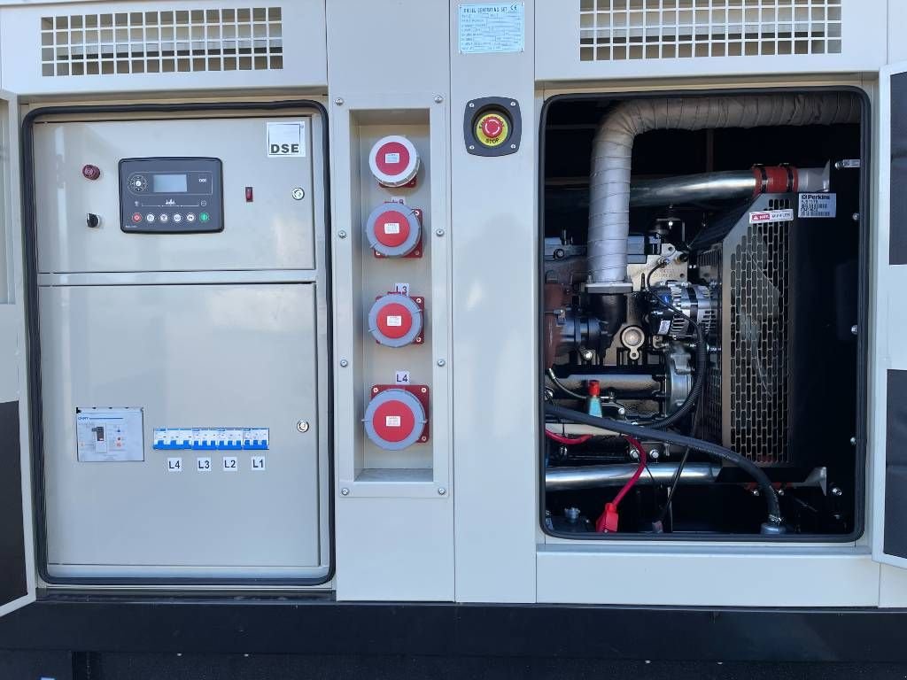 Notstromaggregat del tipo Perkins 1104C-44TA - 110 kVA Generator - DPX-19806, Neumaschine en Oudenbosch (Imagen 8)