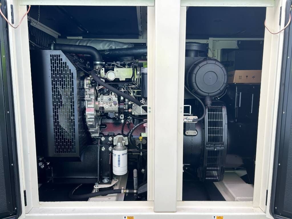 Notstromaggregat типа Perkins 1104C-44TA - 110 kVA Generator - DPX-20007-WPS, Neumaschine в Oudenbosch (Фотография 4)