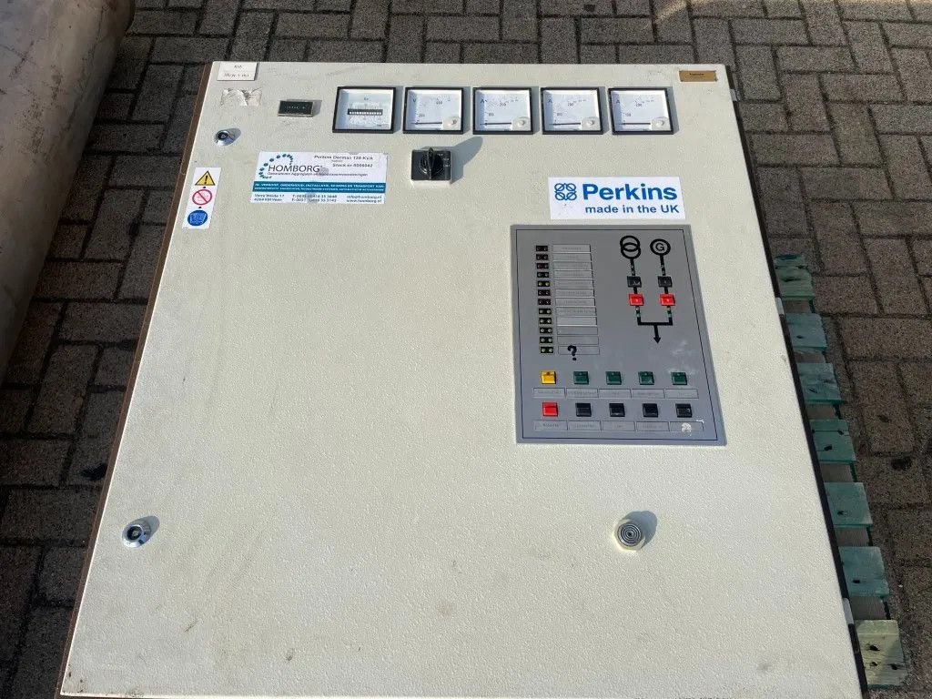 Notstromaggregat des Typs Perkins 125 kVA generatorset ONLY 256 HOURS!!!, Gebrauchtmaschine in VEEN (Bild 4)