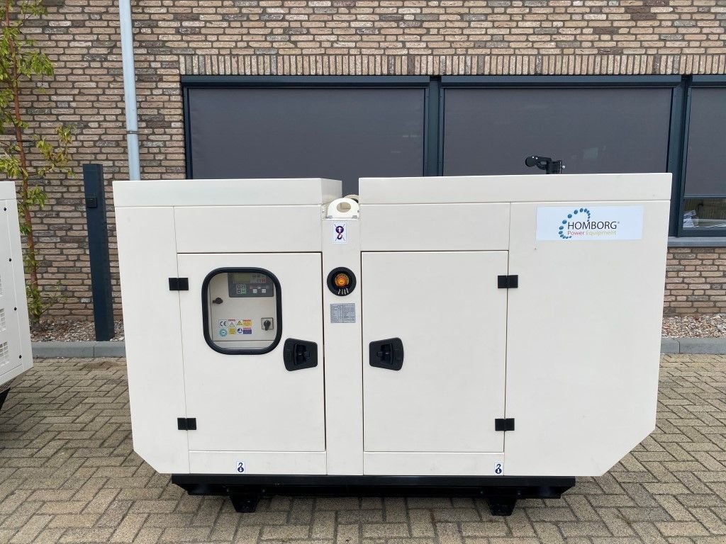 Notstromaggregat des Typs Perkins 22 kVA Supersilent generatorset New !, Neumaschine in VEEN (Bild 1)