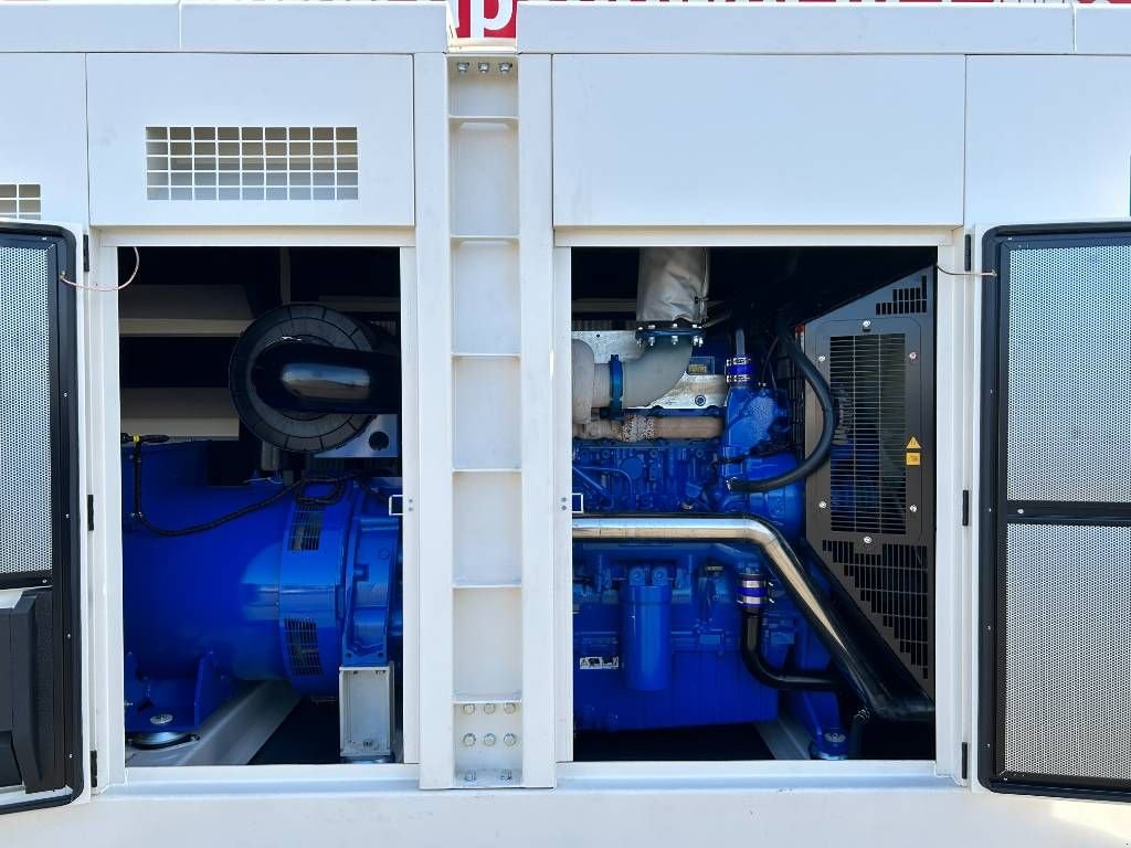 Notstromaggregat του τύπου Perkins 2506C-E15TAG2 - 550 kVA Generator - DPX-20019, Neumaschine σε Oudenbosch (Φωτογραφία 4)