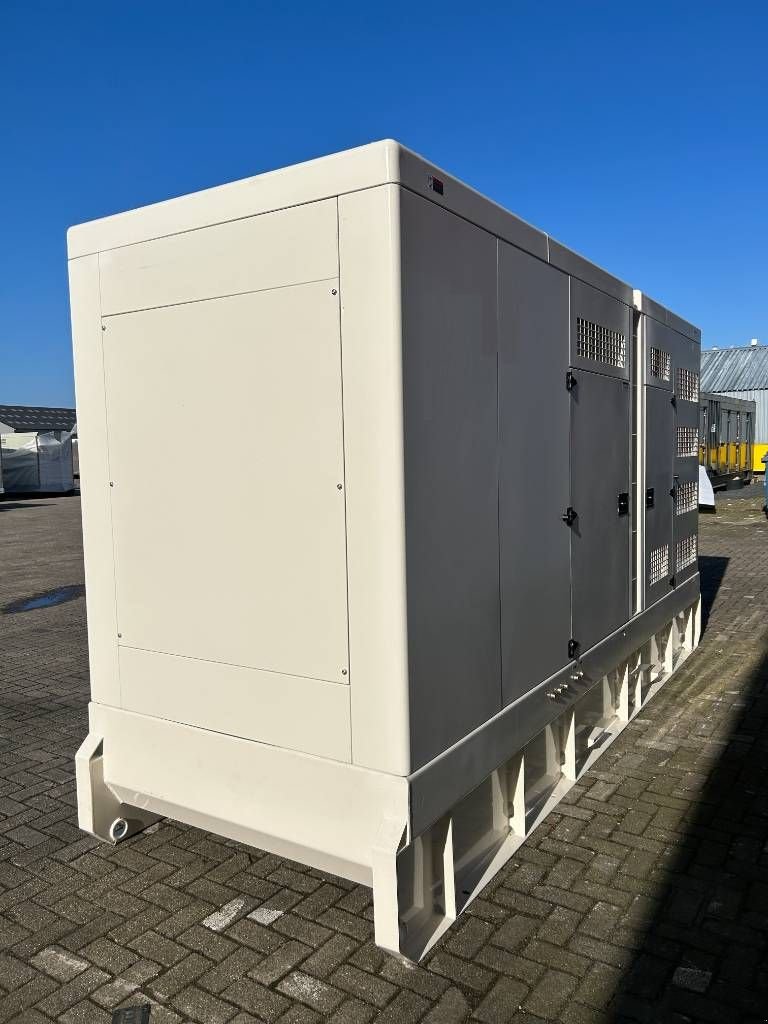 Notstromaggregat del tipo Perkins 2506C-E15TAG2 - 550 kVA Generator - DPX-20019, Neumaschine en Oudenbosch (Imagen 3)