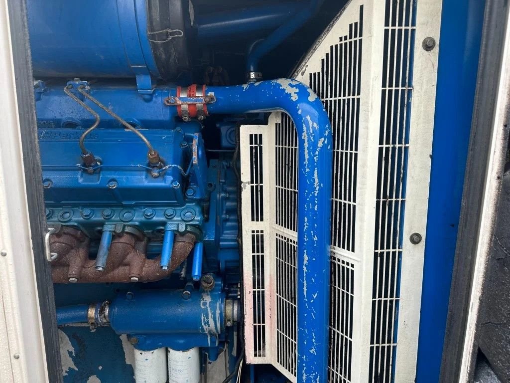 Notstromaggregat a típus Perkins 3008-TAG3A FG Wilson Stamford 450 kVA Silent generatorset, Gebrauchtmaschine ekkor: VEEN (Kép 3)