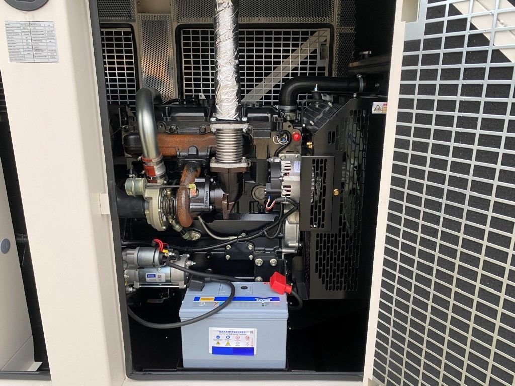 Notstromaggregat tipa Perkins 66 kVA Silent generatorset New !, Neumaschine u VEEN (Slika 5)
