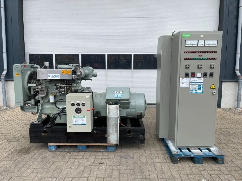 Notstromaggregat a típus Perkins Dorman AVK 75 kVA generatorset AS NEW!, Gebrauchtmaschine ekkor: VEEN (Kép 1)