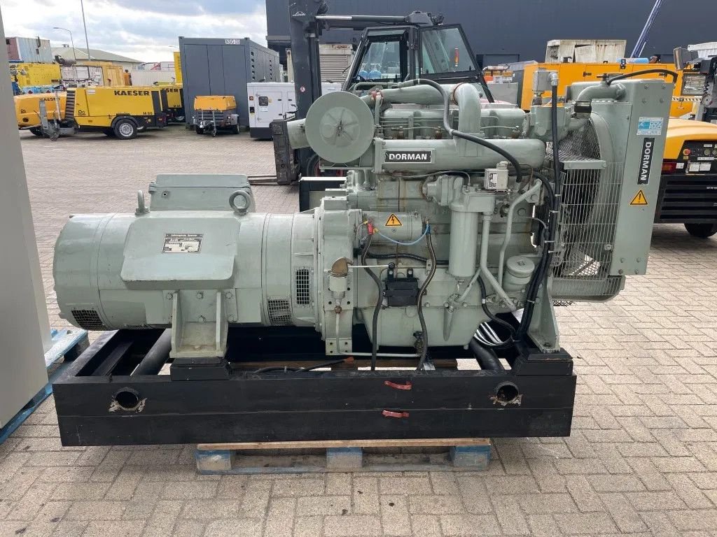 Notstromaggregat typu Perkins Dorman AVK 75 kVA generatorset AS NEW!, Gebrauchtmaschine v VEEN (Obrázek 9)