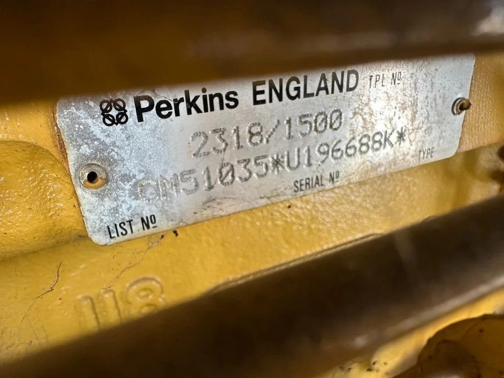 Notstromaggregat tip Perkins Olympian GEP 30 kVA Silent generatorset, Gebrauchtmaschine in VEEN (Poză 8)