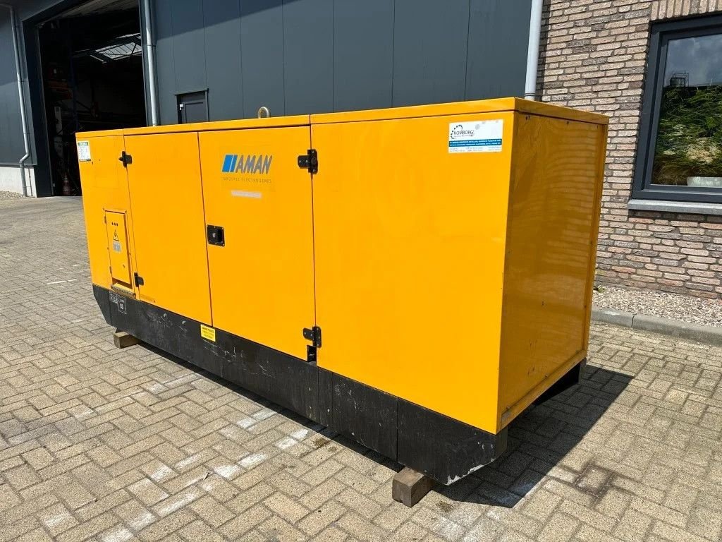 Notstromaggregat du type Perkins SDMO 1006-6T Leroy Somer 100 kVA Silent generatorset, Gebrauchtmaschine en VEEN (Photo 4)