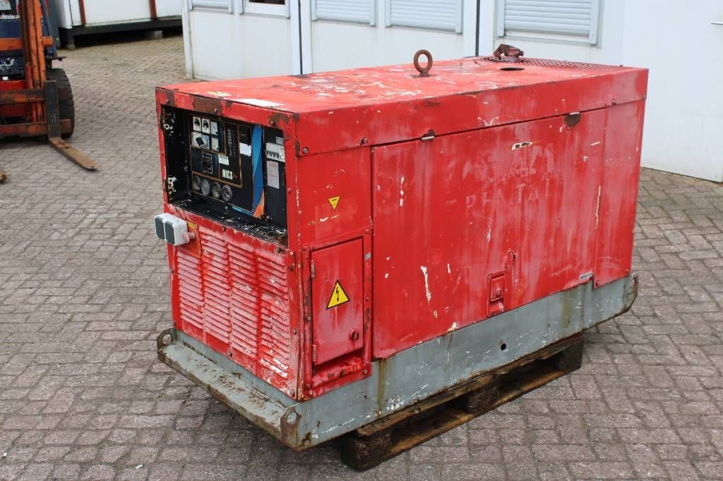 Notstromaggregat типа SDMO 15KVA, Gebrauchtmaschine в Rucphen (Фотография 2)