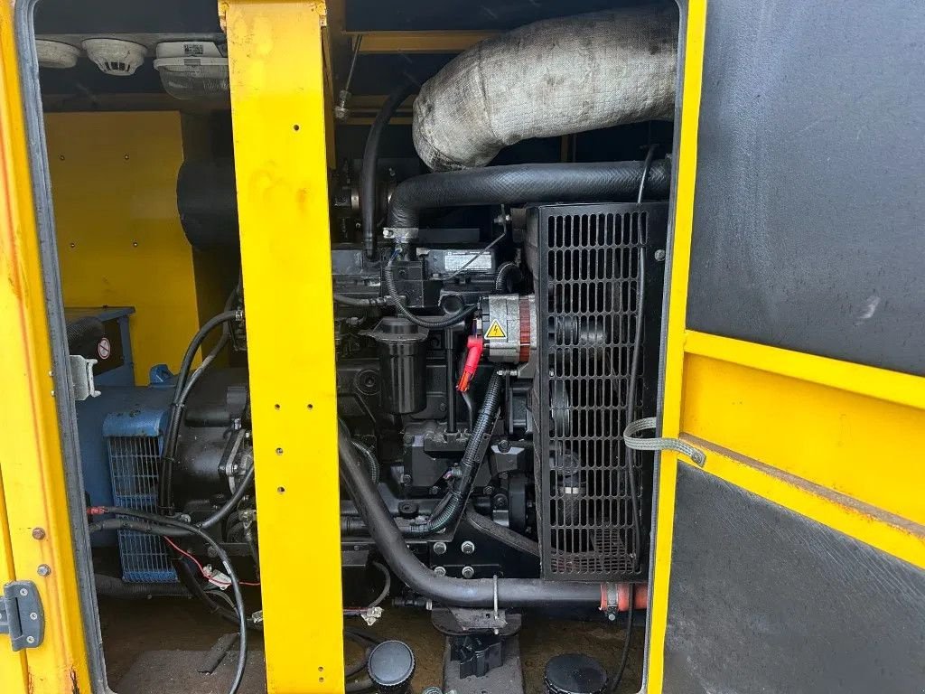 Notstromaggregat typu SDMO 4045 John Deere Leroy Somer 88 kVA Silent generatorset 183 hours, Gebrauchtmaschine w VEEN (Zdjęcie 7)