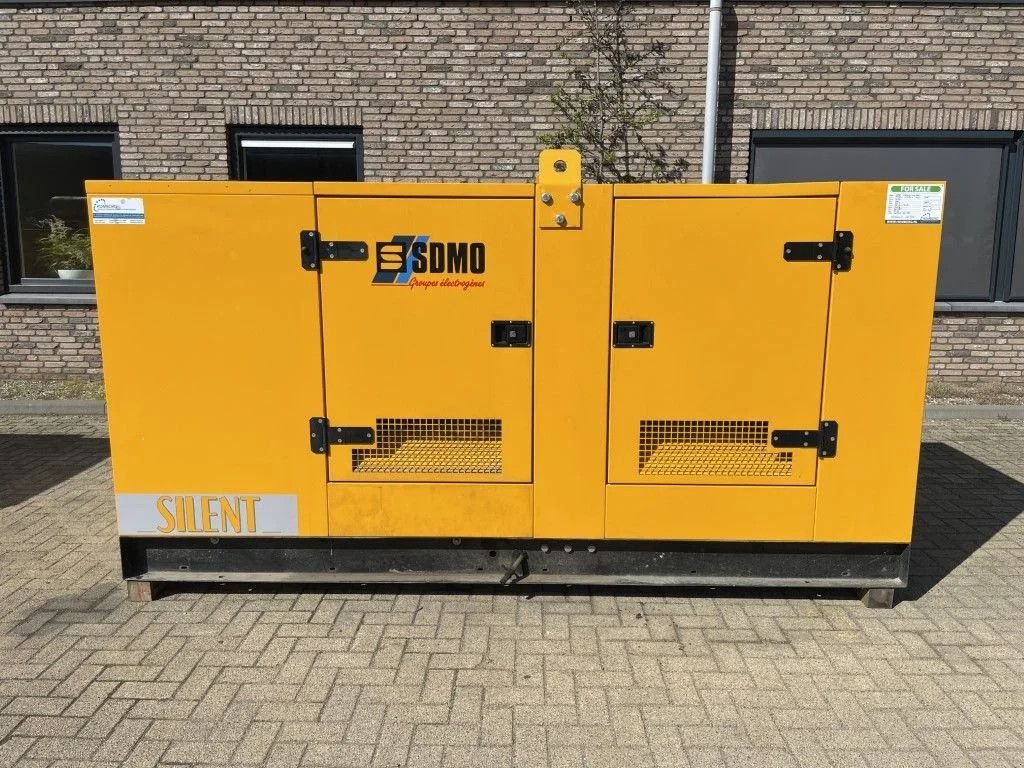 Notstromaggregat typu SDMO Cummins Leroy Somer 150 kVA silent, Gebrauchtmaschine v VEEN (Obrázek 2)