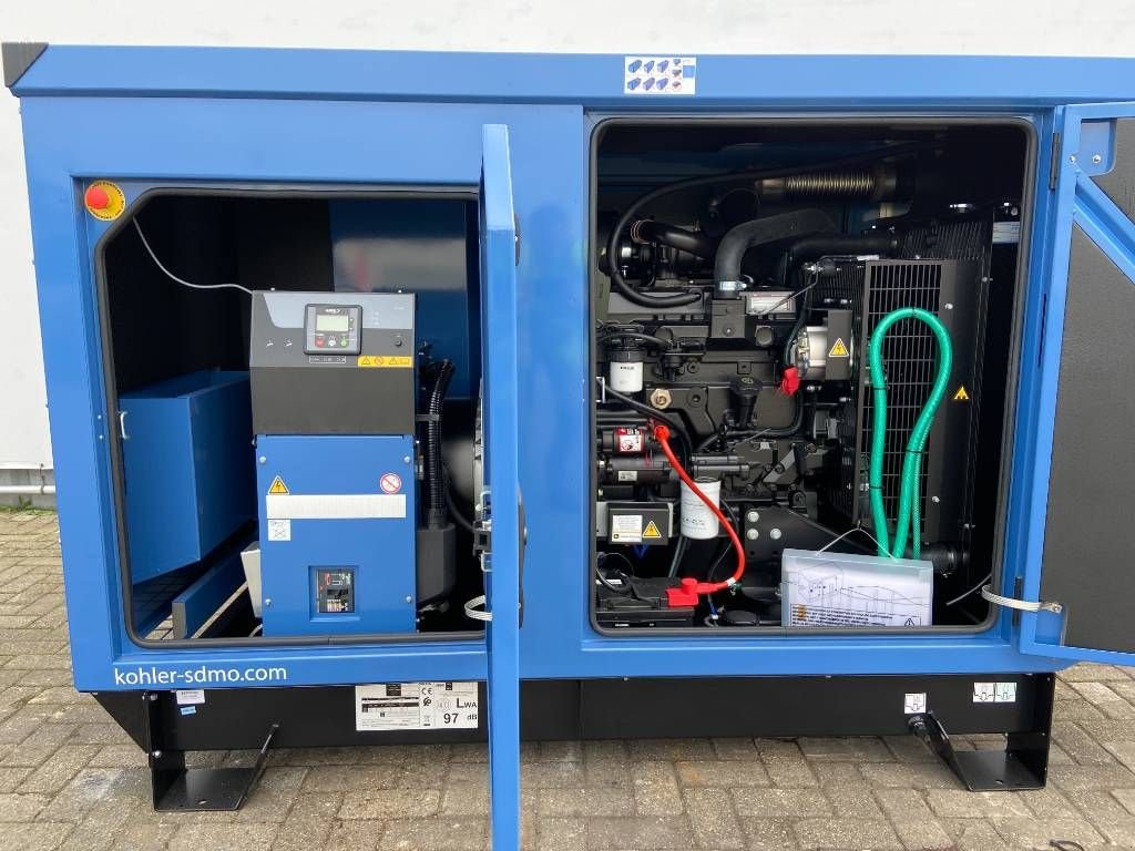 Notstromaggregat tip SDMO J110 - 110 kVA Generator - DPX-17106, Neumaschine in Oudenbosch (Poză 7)