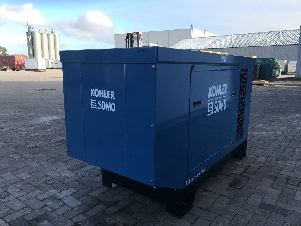 Notstromaggregat tip SDMO K33 - 33 kVA Generator - DPX-17004, Neumaschine in Oudenbosch (Poză 4)