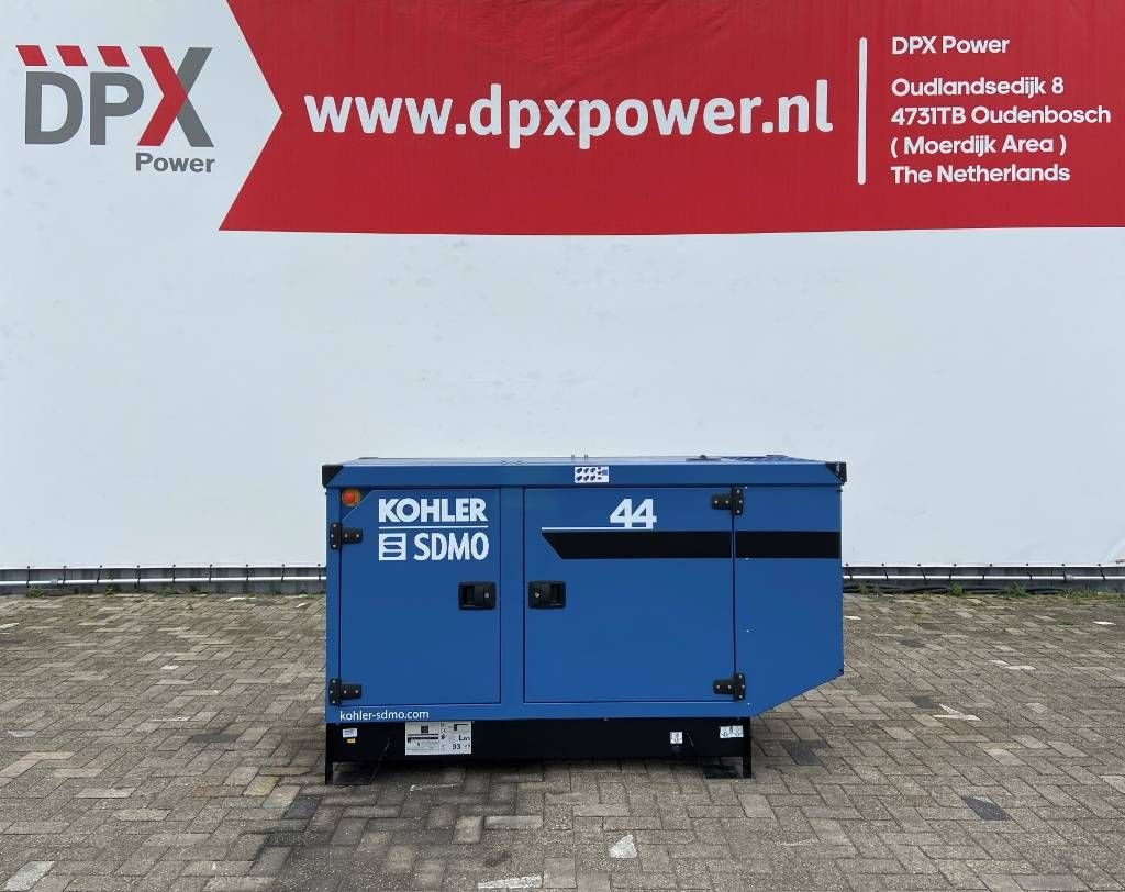 Notstromaggregat van het type SDMO K44 - 44 kVA Generator - DPX-17005, Neumaschine in Oudenbosch (Foto 1)