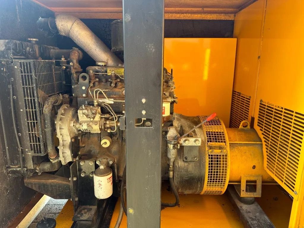 Notstromaggregat of the type SDMO Perkins Leroy Somer 40 kVA Silent generatorset ex Emergency 221, Gebrauchtmaschine in VEEN (Picture 5)