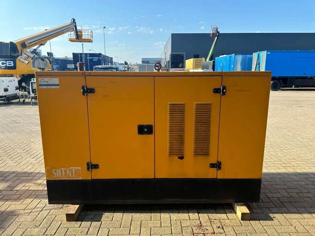 Notstromaggregat za tip SDMO Perkins Leroy Somer 40 kVA Silent generatorset ex Emergency 221, Gebrauchtmaschine u VEEN (Slika 11)