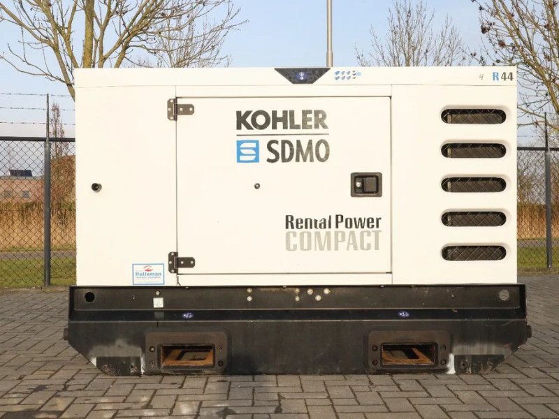 Notstromaggregat van het type SDMO R44C3 44 KVA GOOD WORKING, Gebrauchtmaschine in Marknesse (Foto 1)