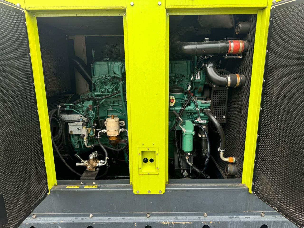 Notstromaggregat del tipo Sonstige Bruno 250Kva, Gebrauchtmaschine en Noardburgum (Imagen 5)