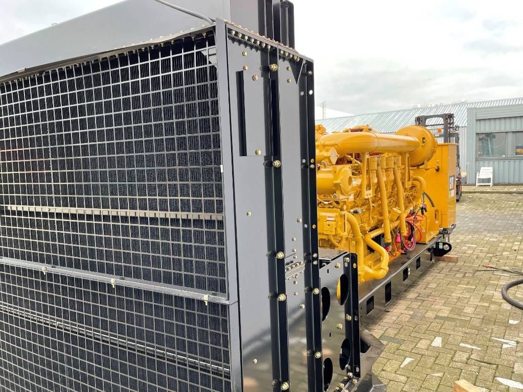 Notstromaggregat tip Sonstige Cat 3516B - 2.250 kVA Generator - DPX-18106, Neumaschine in Oudenbosch (Poză 4)