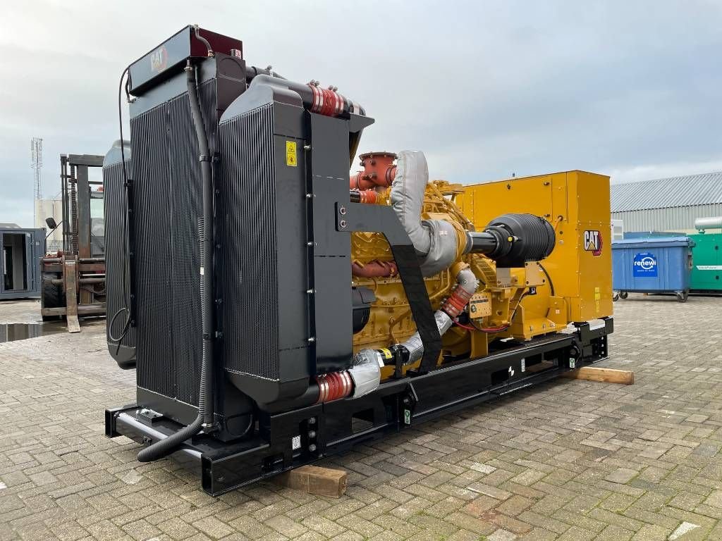 Notstromaggregat du type Sonstige Cat C32 - 1.250 kVA Open Generator - DPX-18108, Neumaschine en Oudenbosch (Photo 3)