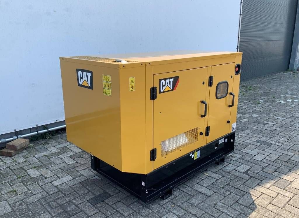 Notstromaggregat des Typs Sonstige Cat DE13.5E3 - 13.5 kVA Generator - DPX-18001, Neumaschine in Oudenbosch (Bild 3)