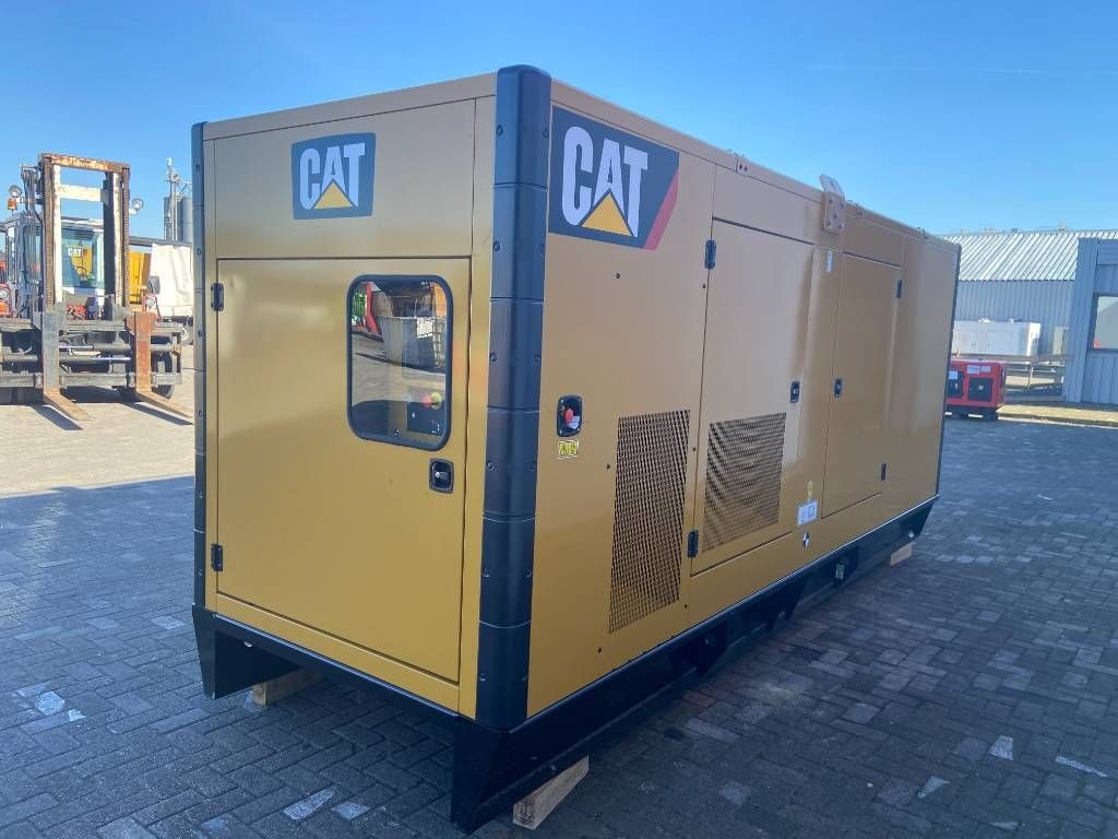 Notstromaggregat от тип Sonstige Cat DE400E0 - C13 - 400 kVA Generator - DPX-18023, Neumaschine в Oudenbosch (Снимка 4)