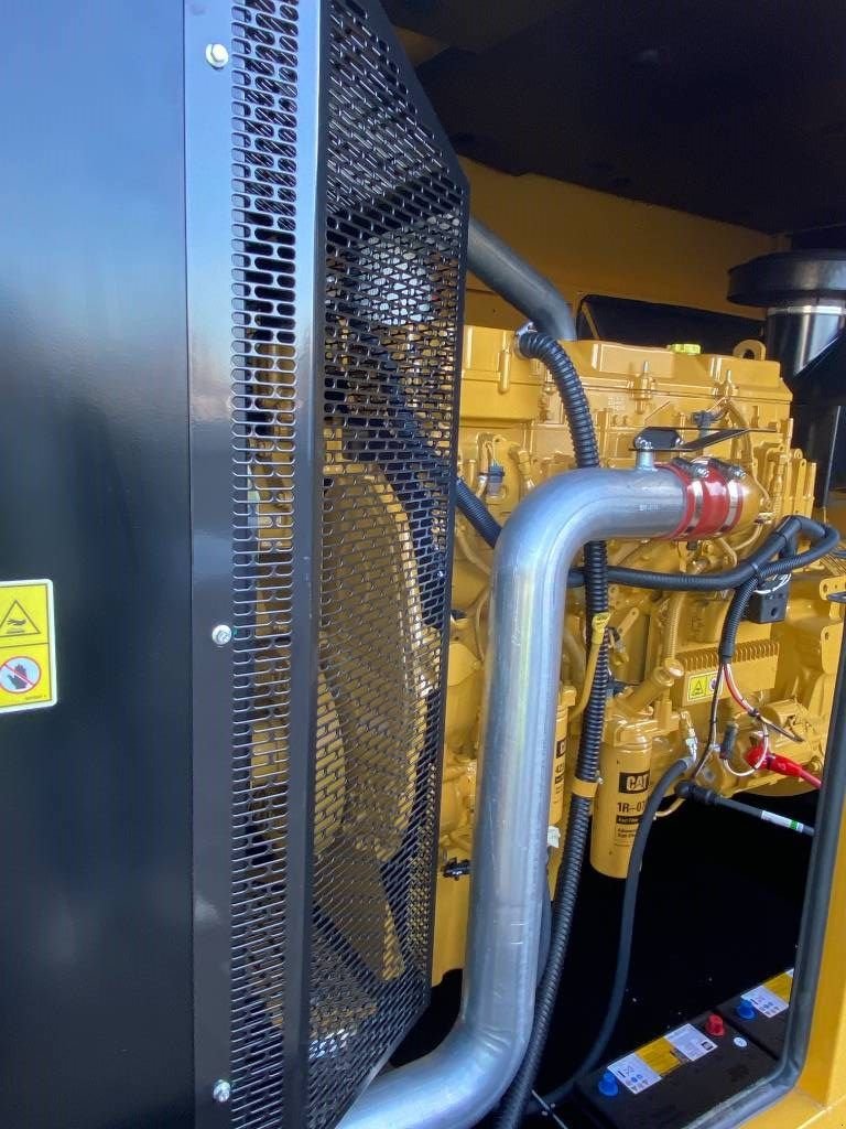 Notstromaggregat des Typs Sonstige Cat DE500GC - 500 kVA Stand-by Generator - DPX-18220, Neumaschine in Oudenbosch (Bild 8)