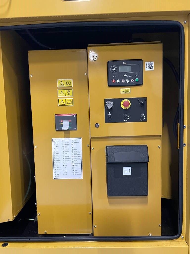 Notstromaggregat del tipo Sonstige Cat DE550E0 - C15 - 550 kVA Generator - DPX-18027, Neumaschine en Oudenbosch (Imagen 7)