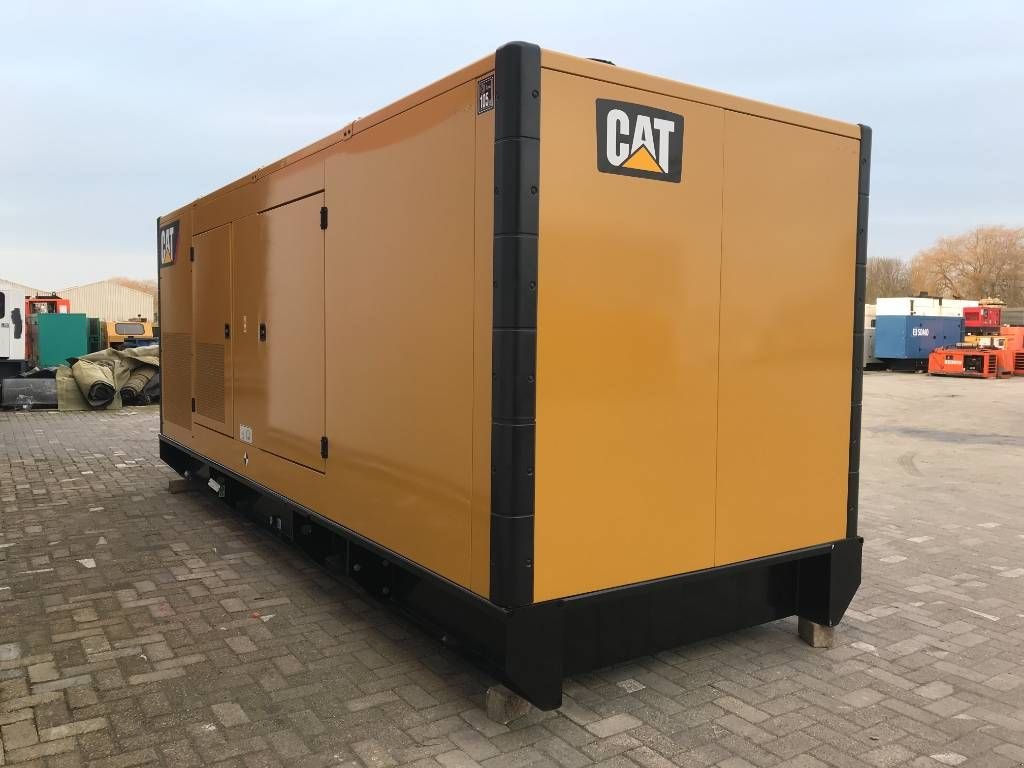 Notstromaggregat van het type Sonstige Cat DE715E0 - C18 - 715 kVA Generator - DPX-18030, Neumaschine in Oudenbosch (Foto 2)