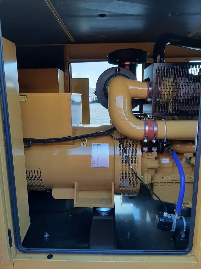 Notstromaggregat типа Sonstige Cat DE715E0 - C18 - 715 kVA Generator - DPX-18030, Neumaschine в Oudenbosch (Фотография 9)