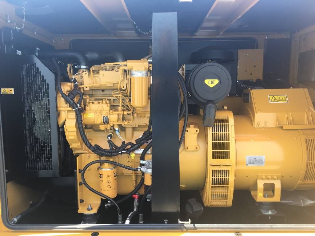 Notstromaggregat del tipo Sonstige Cat DE88E0 - 88 kVA Generator - DPX-18012, Neumaschine en Oudenbosch (Imagen 9)