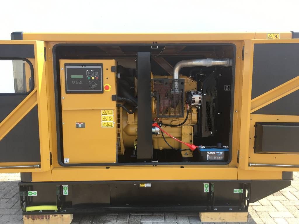 Notstromaggregat типа Sonstige Cat DE88E0 - 88 kVA Generator - DPX-18012, Neumaschine в Oudenbosch (Фотография 7)