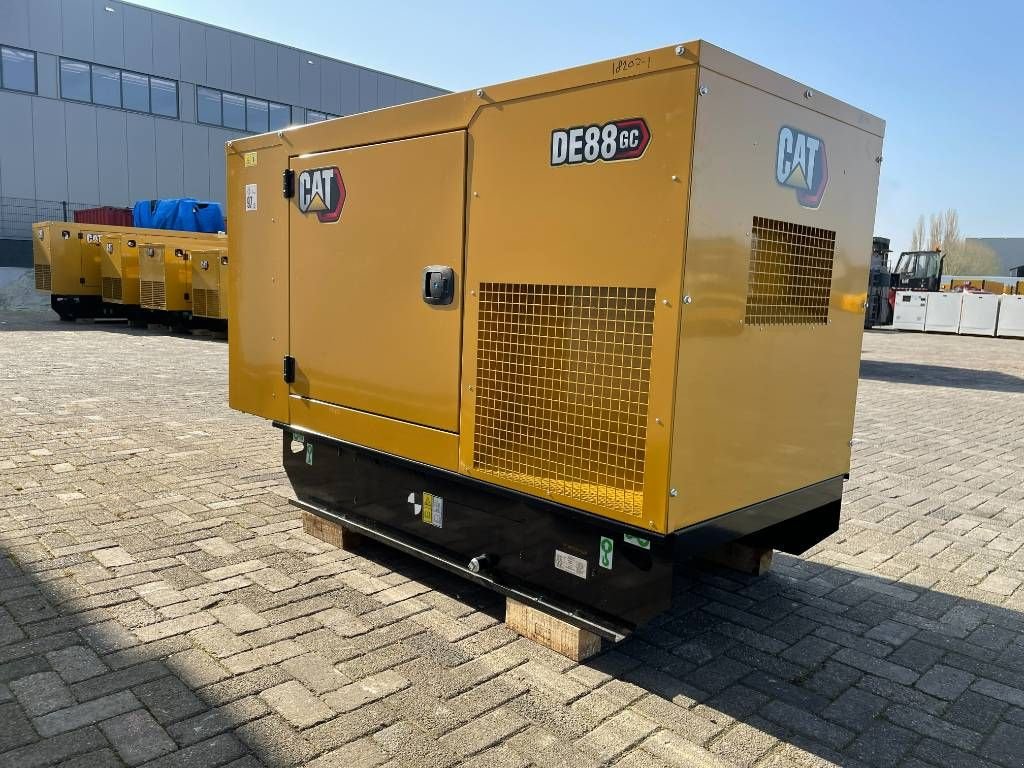 Notstromaggregat des Typs Sonstige Cat DE88GC - 88 kVA Stand-by Generator Set - DPX-18207, Neumaschine in Oudenbosch (Bild 3)