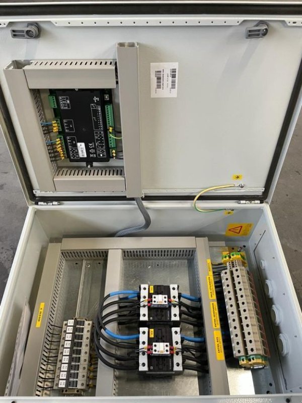 Notstromaggregat of the type Sonstige Deap Sea Electronics DSE 100 Amp&egrave;re ATS Automatische, Neumaschine in VEEN (Picture 4)