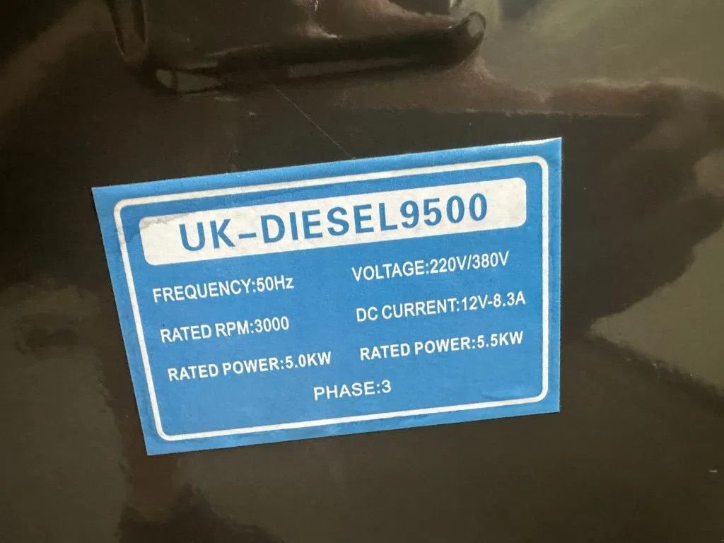 Notstromaggregat a típus Sonstige Diesel Diesel Generator UK-9500 5.5 kW 230 en 400 Volt Silent Di, Neumaschine ekkor: VEEN (Kép 7)