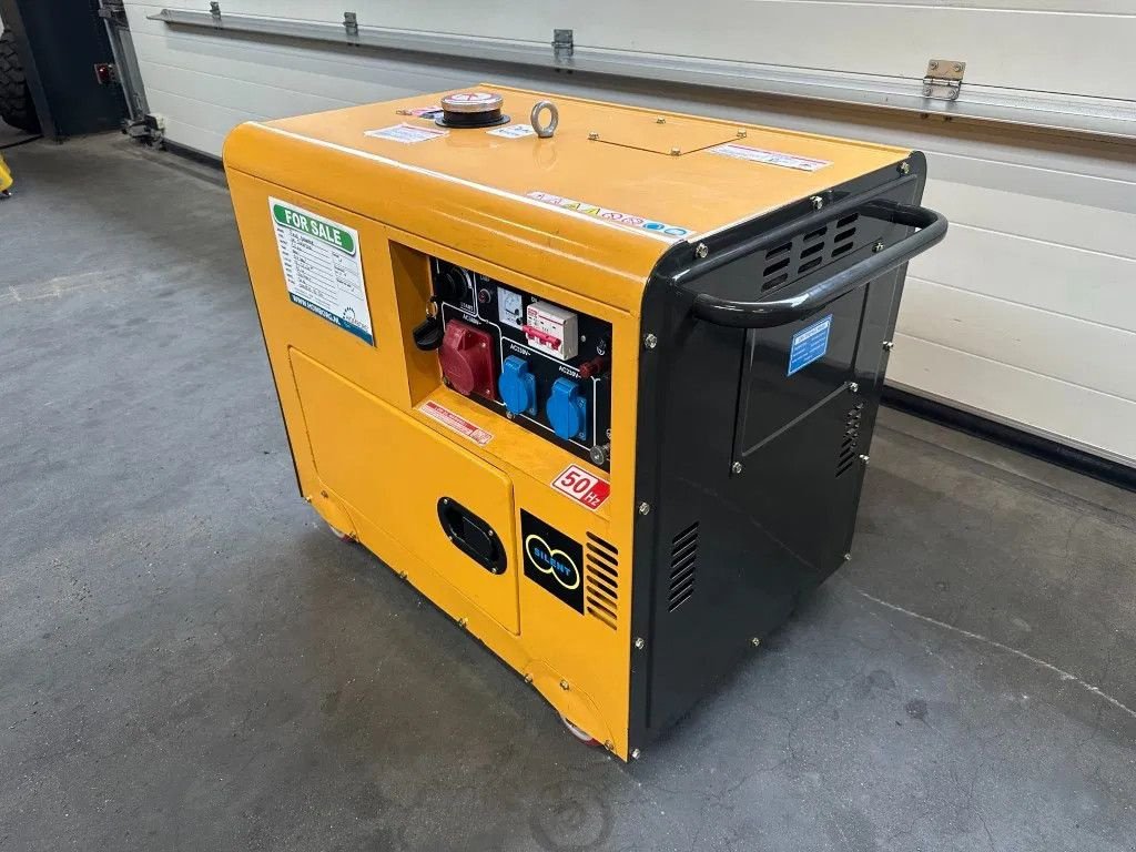 Notstromaggregat del tipo Sonstige Diesel Diesel Generator UK-9500 5.5 kW 230 en 400 Volt Silent Di, Neumaschine In VEEN (Immagine 2)