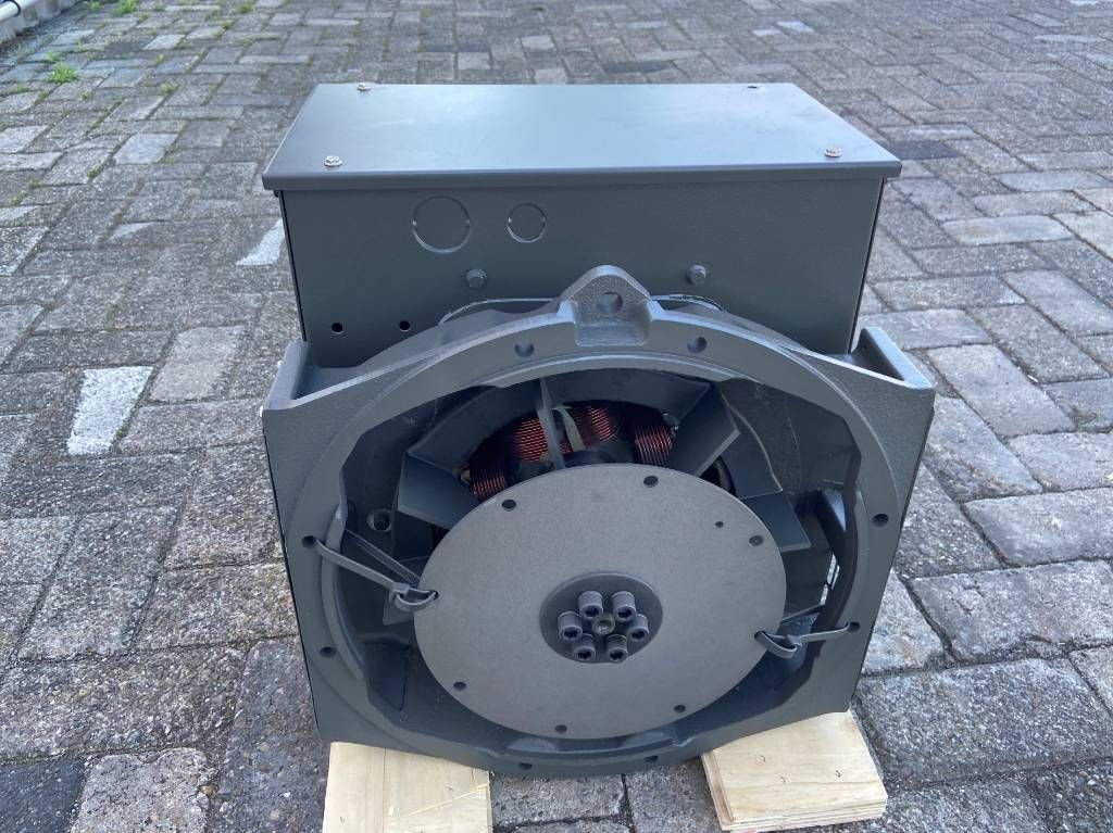 Notstromaggregat tip Sonstige DPX SF-164C - 13 kVA Alternator - DPX-33801, Neumaschine in Oudenbosch (Poză 1)